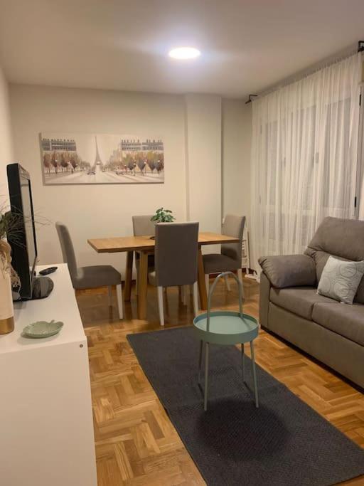 Apartamento Oviedo Parque Del Oeste Exterior photo